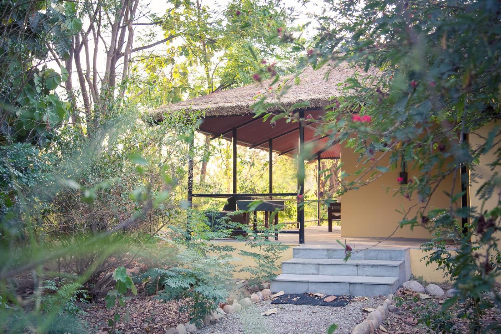 Hotel Jim's Jungle Retreat Rāmnagar Exterior foto